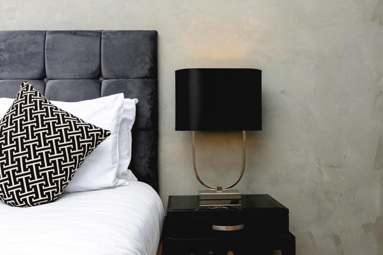 Penthousestays Nr Notting Hill - Luxury 2 Bedroom King Bed Apartment - Near Portobello Road London Ngoại thất bức ảnh